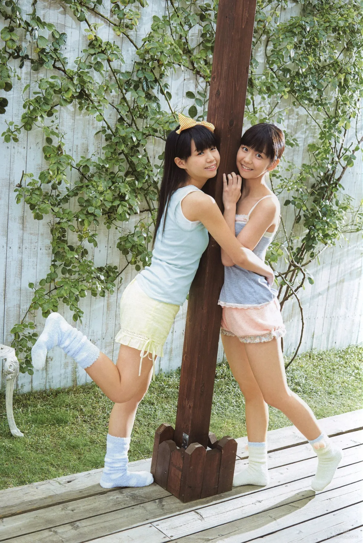日本美少女組合Juice=Juice《OFFICIAL PHOTO BOOK》寫真集 50
