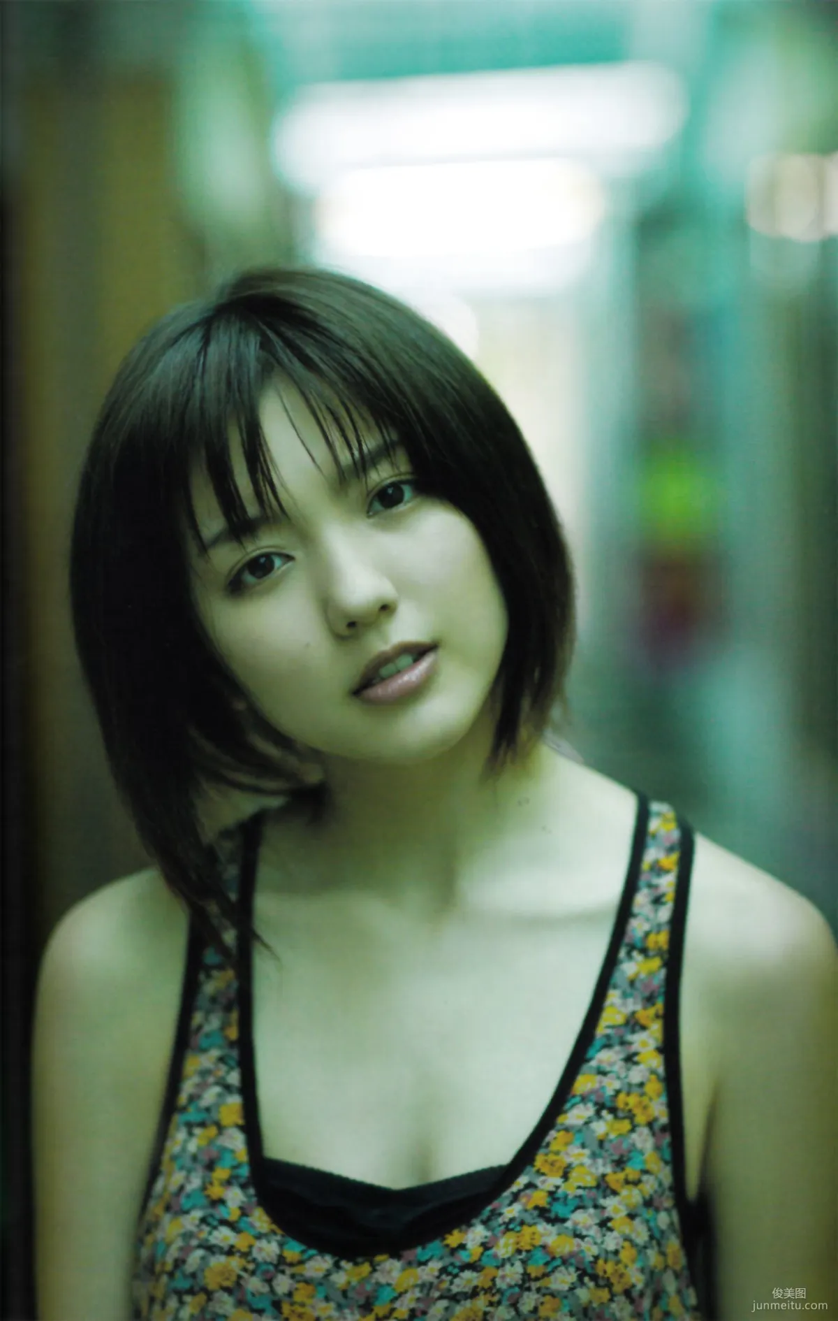 Erina Mano 真野恵裡菜《Manodate》 寫真集 78