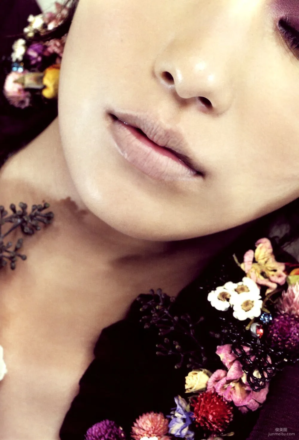 中島美嘉 Mika Nakashima《SAMSARA》寫真集 14