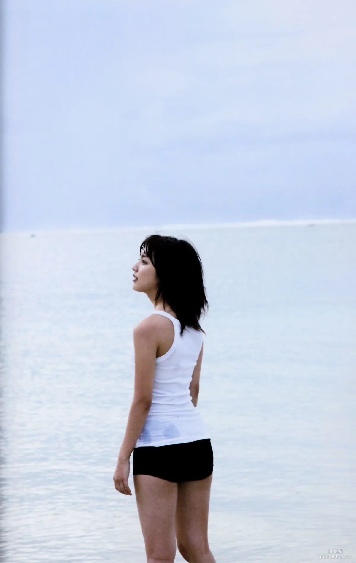 Erina Mano 真野恵裡菜《Manodate》 寫真集 88