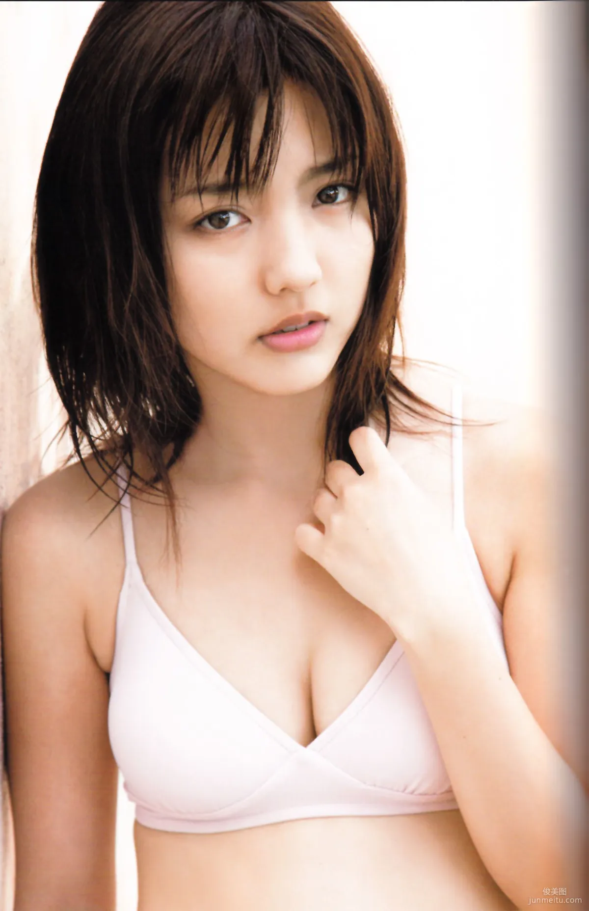 Erina Mano 真野恵裡菜《Manodate》 寫真集 55