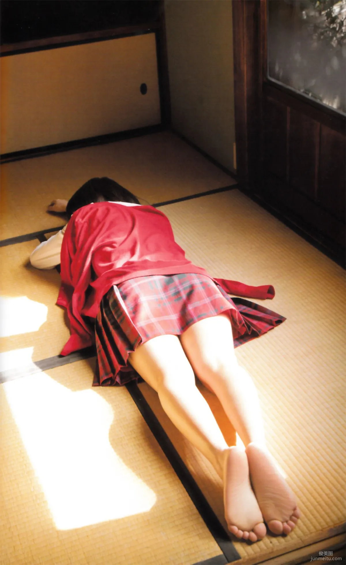 Erina Mano 真野恵裡菜《Manodate》 寫真集 68