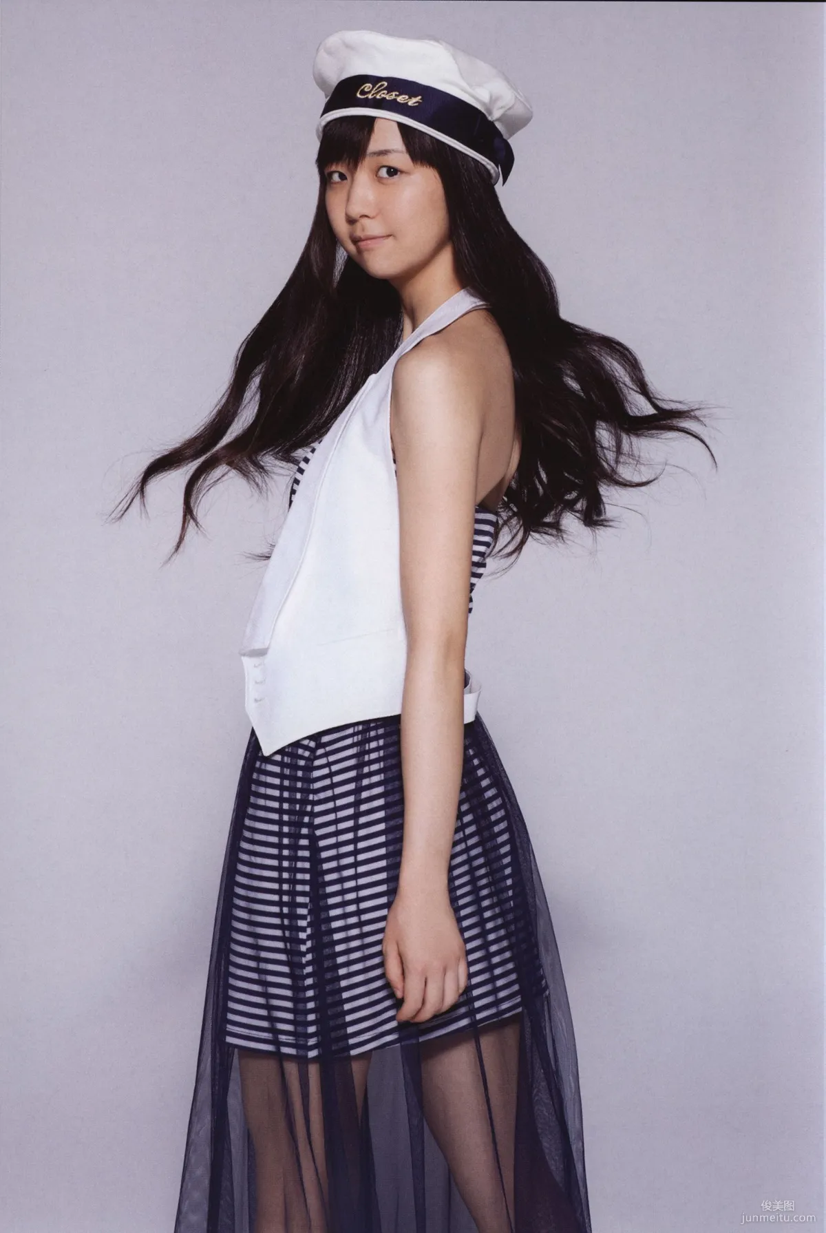 日本美少女組合Juice=Juice《OFFICIAL PHOTO BOOK》寫真集 29