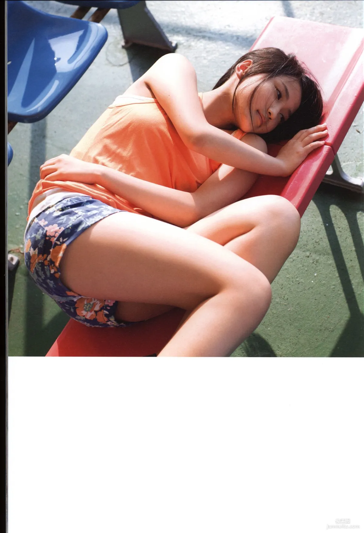 Riho Sayashi 鞘師裡保《太陽》寫真集 60