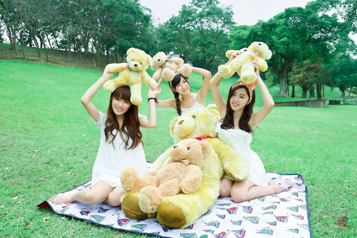 台灣網紅女神李思娴《自拍圖片、生活照》大合集 13
