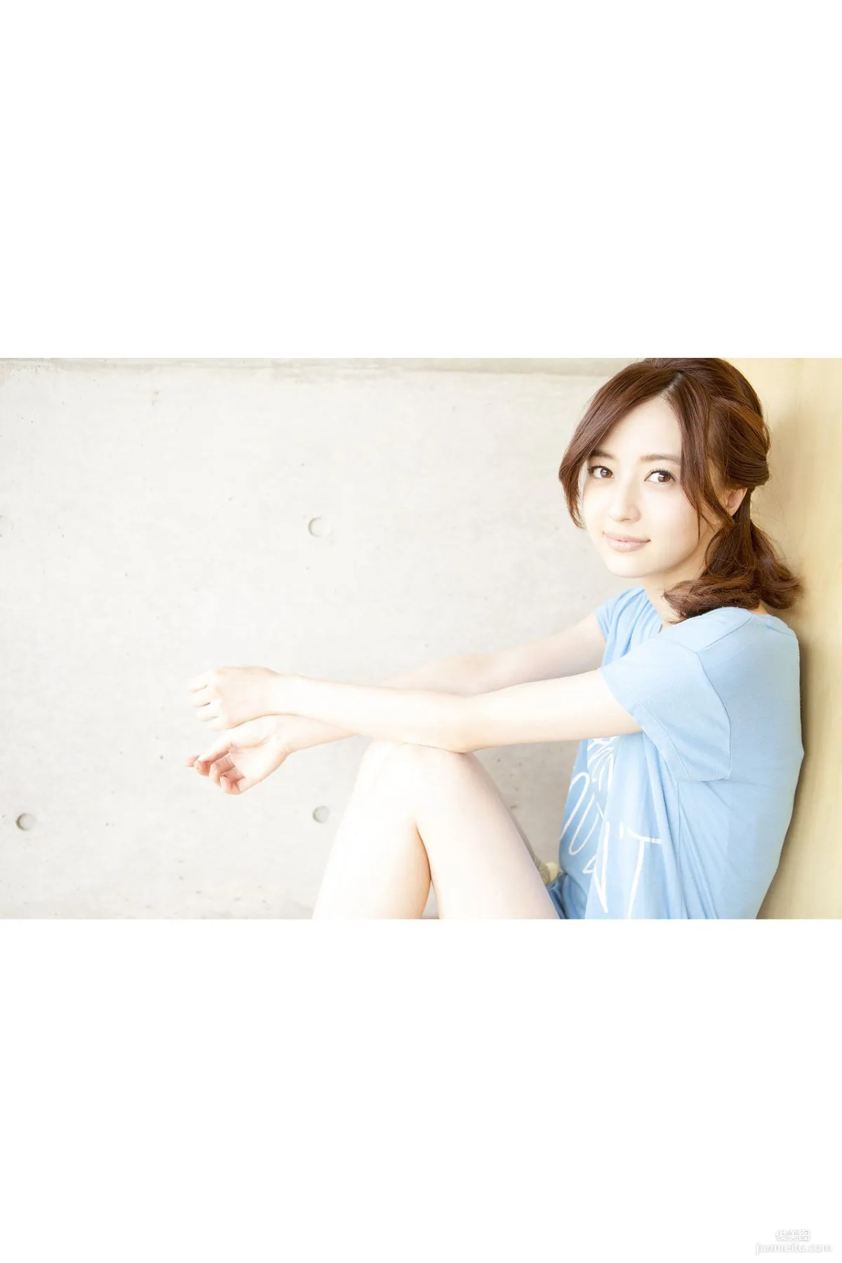 Rina Aizawa 逢沢りな《Precious Morning》写真集9