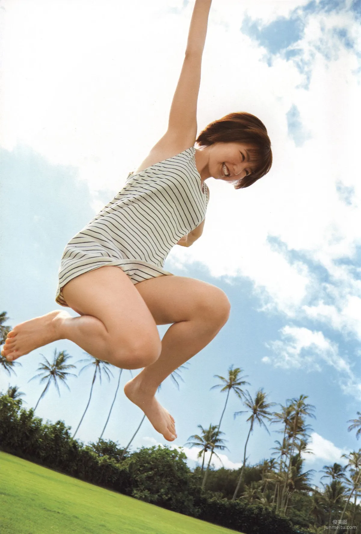 真野惠里菜《まのちゃん ~Dear Friends~ 》写真集4