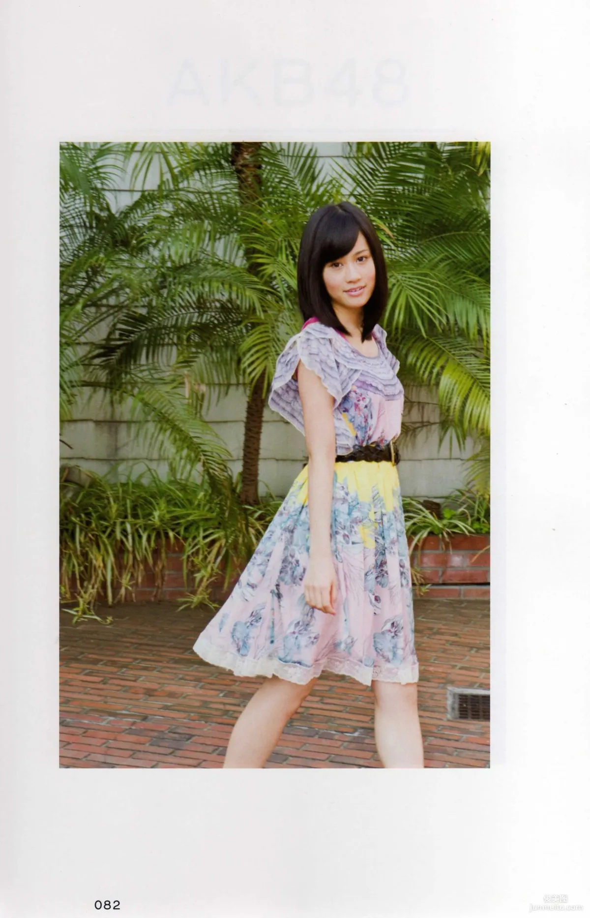 日本AKB48女子組合《2013 Fashion Book内衣秀》寫真集 33