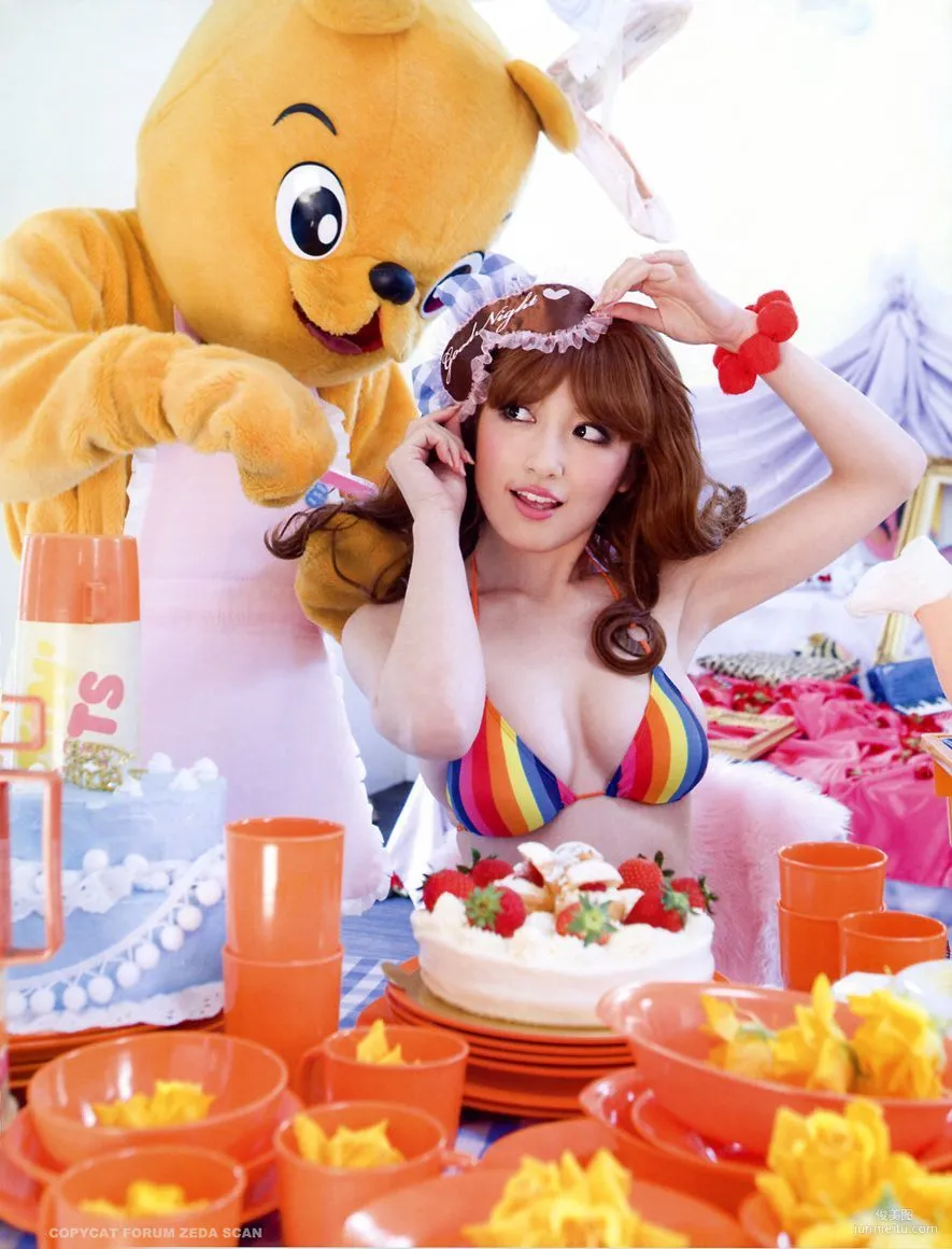 Yoko Kumada 熊田曜子《Dress Up Doll 》寫真集 23
