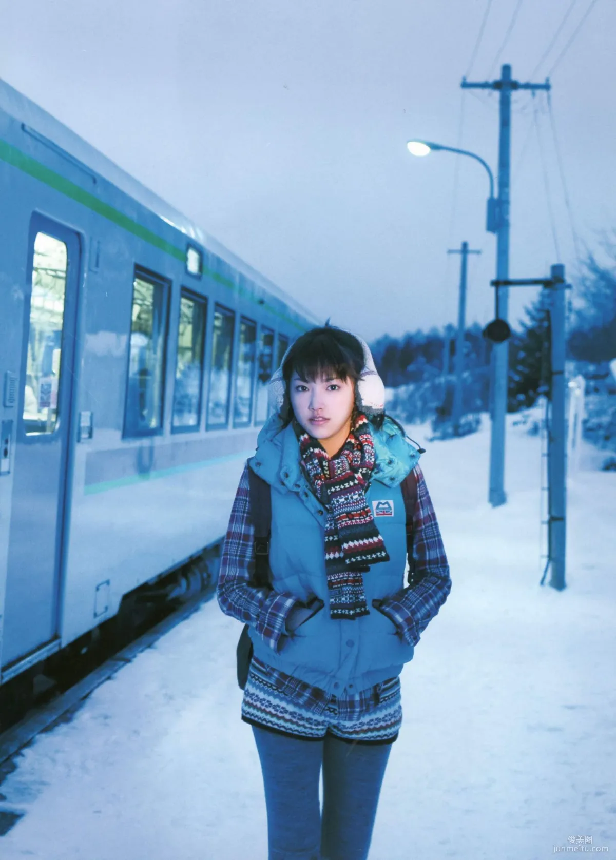 Seika Taketomi 竹富聖花 《A message from OWL》寫真集 65