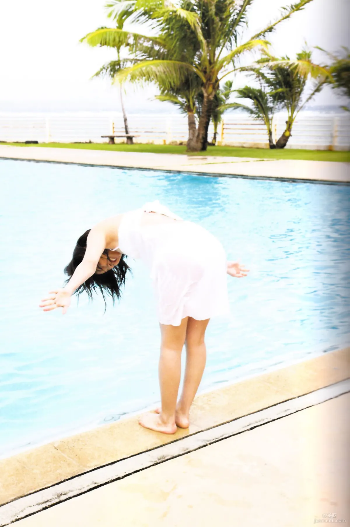 Erina Mano 真野恵裡菜《Manodate》 寫真集 14