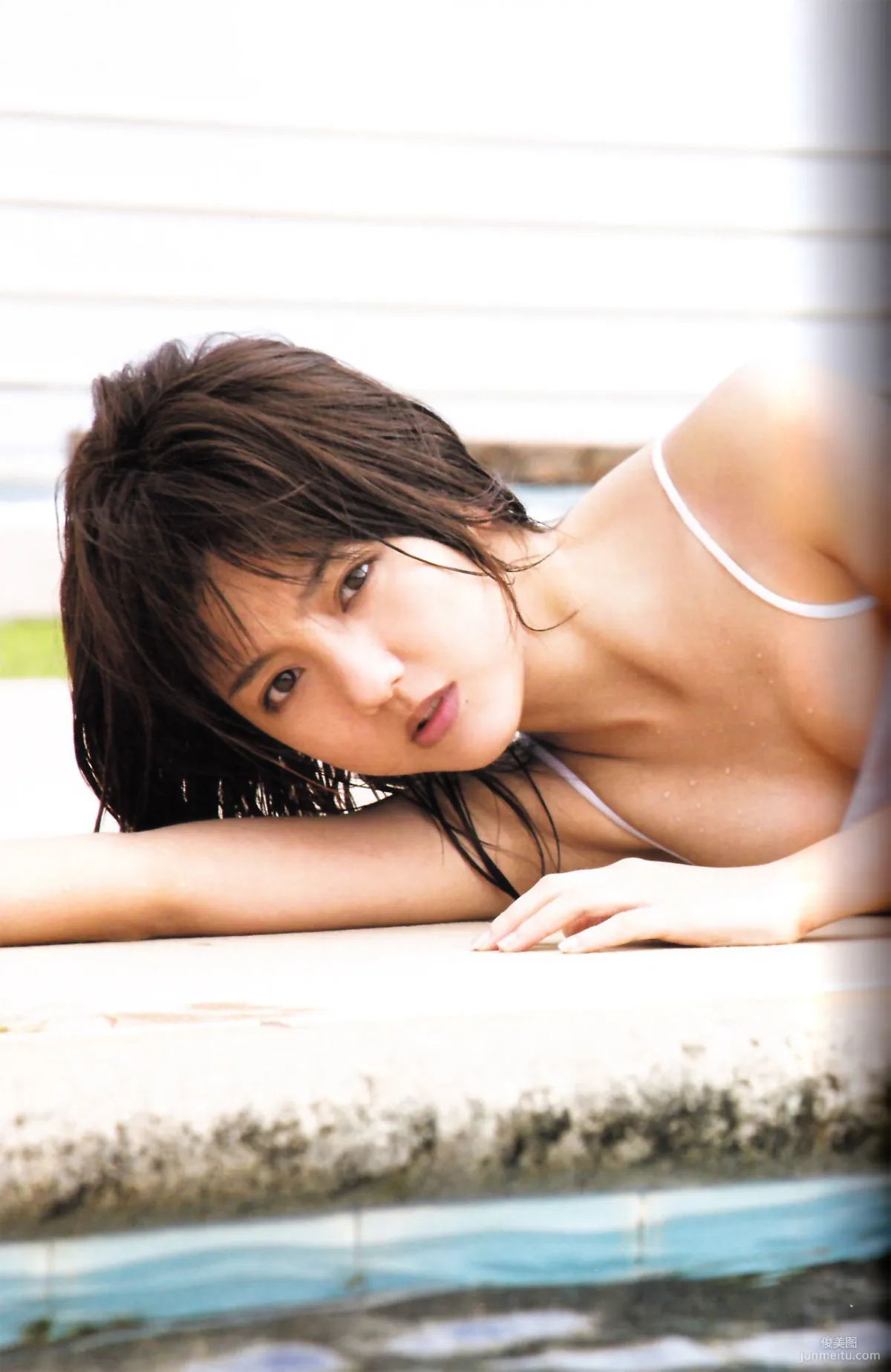 Erina Mano 真野恵裡菜《Manodate》 寫真集 47