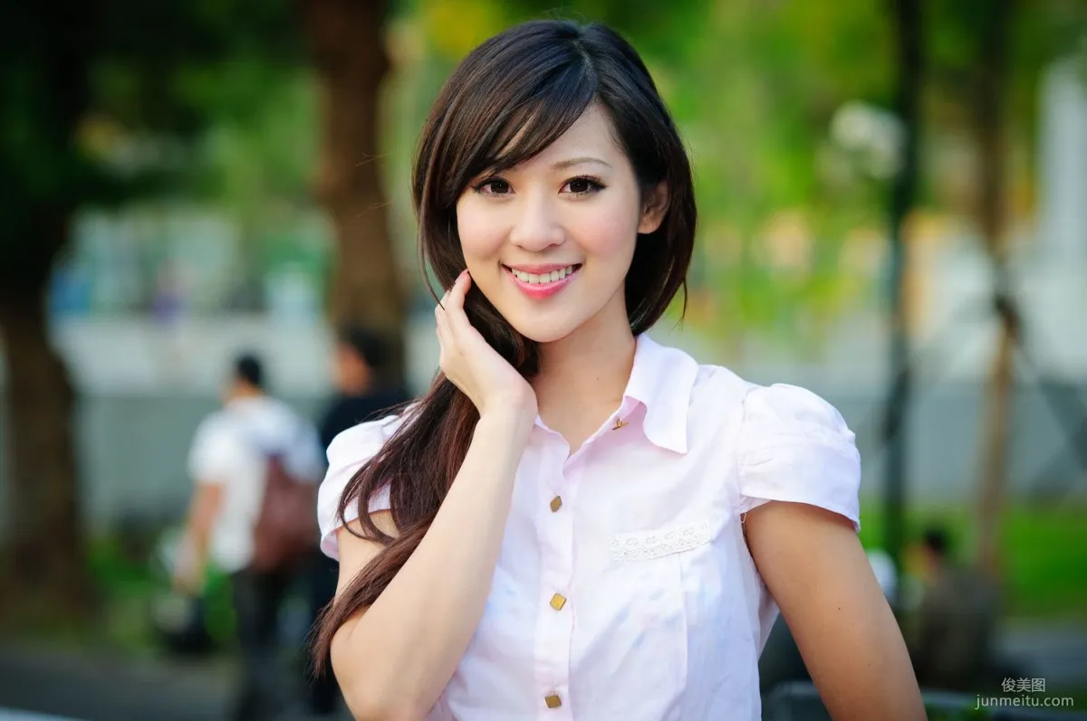 韓雨潔Gennie/韋韋/陳韋蓉《小清新唯美外拍》寫真集 17