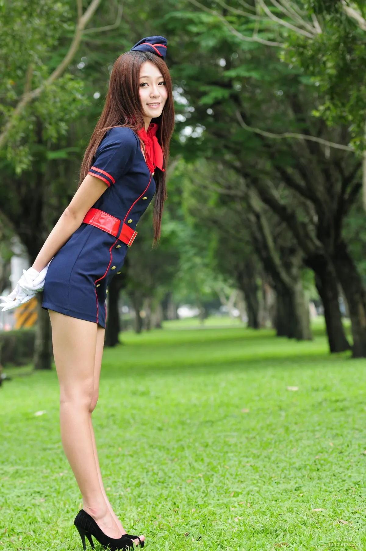 Winnie小雪/莊詠惠《小清新校服外拍》寫真集 10
