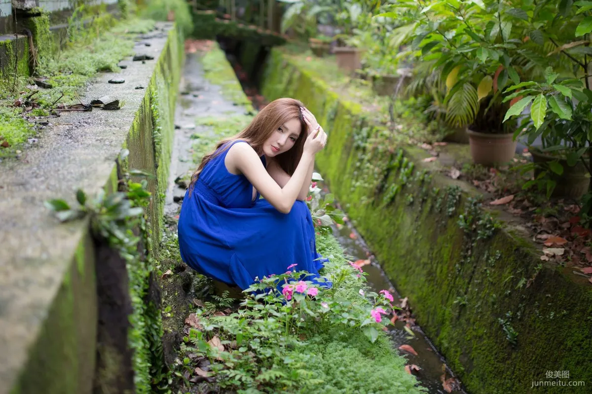 台灣趙芸Syuan《極品藍色長裙女神》寫真集 66