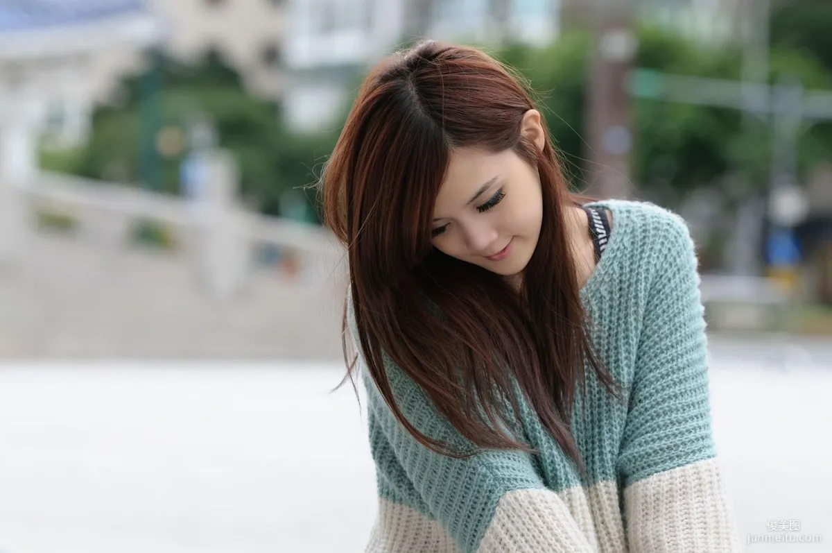 台灣美女模特熊維尼《南港廢墟外拍》寫真集 23