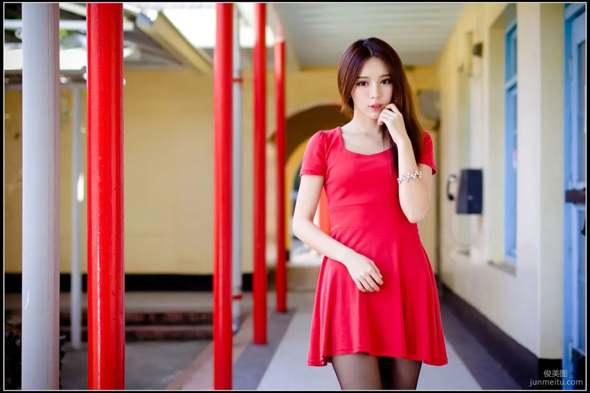 張齊郡JULIE《外拍寫真圖片》合集 24