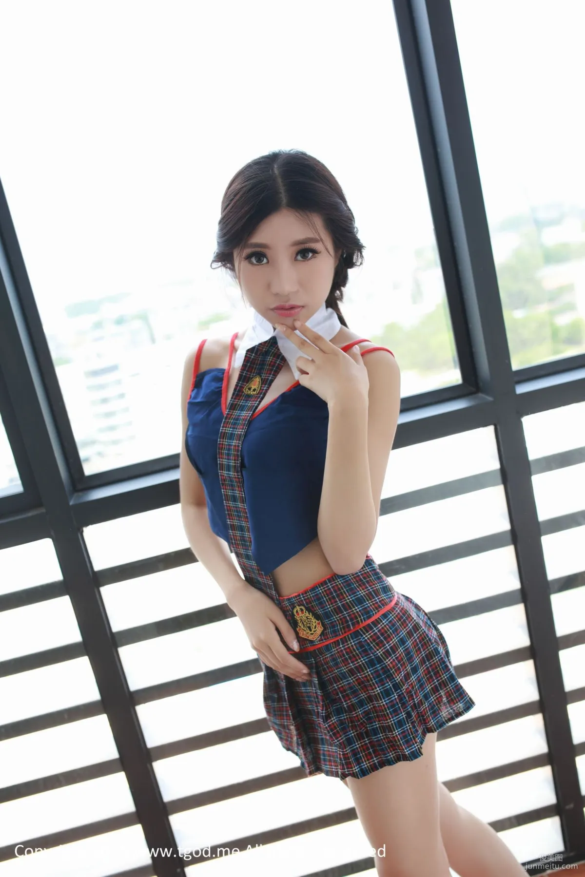 绮裡嘉Ula《校花的英倫女王範》 [TGOD推女神] 寫真集 18