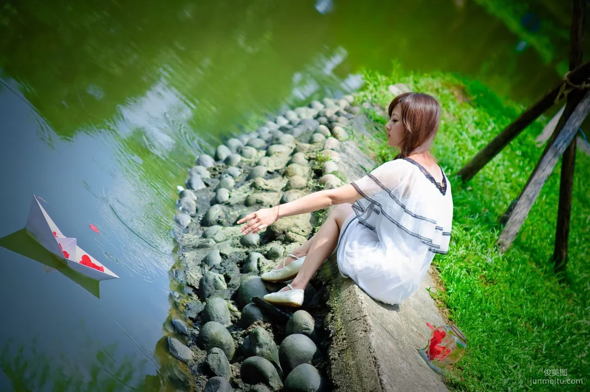 果子MM/張凱潔《大湖公園外拍》寫真集 38