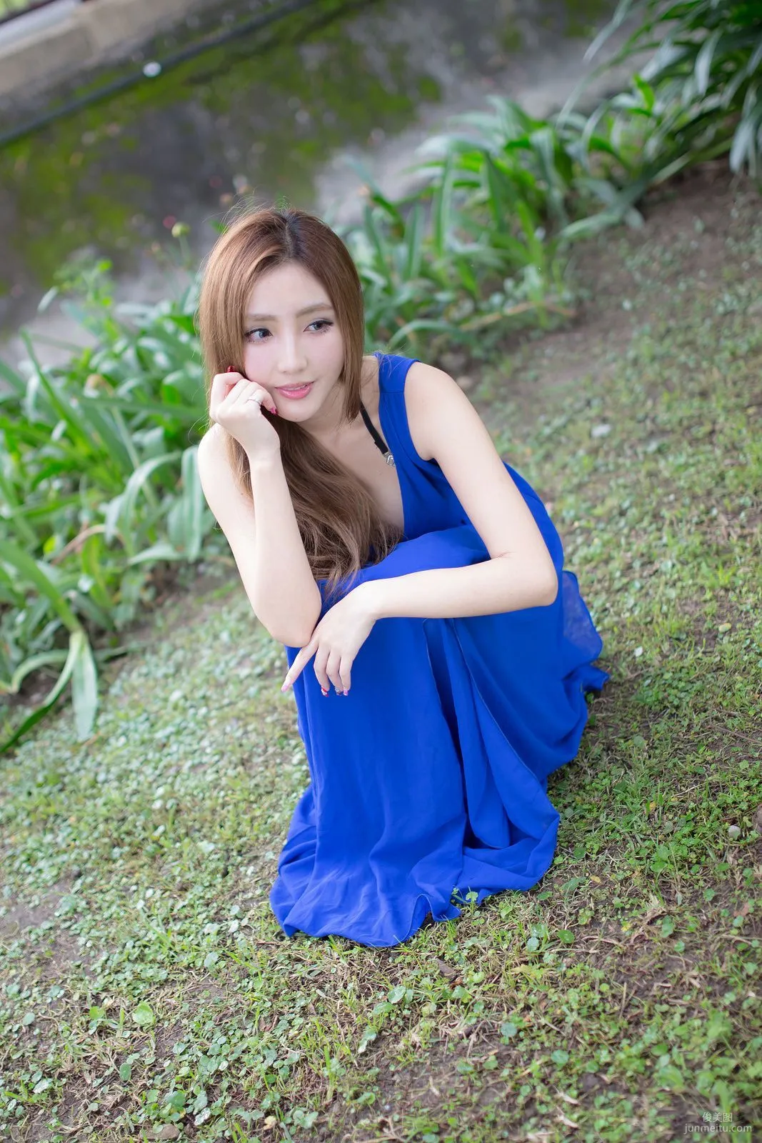 台灣趙芸Syuan《極品藍色長裙女神》寫真集 46