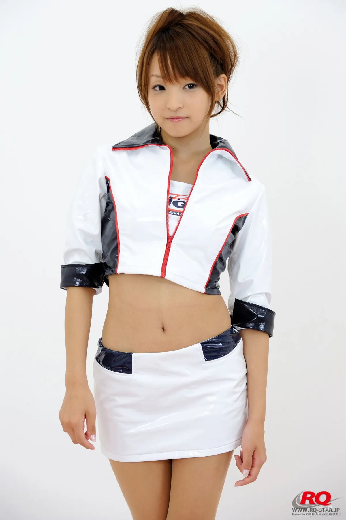 [RQ-STAR] NO.00085 Mio Aoki 青木未央 Race Queen – 2008 5Zigen 寫真集 17