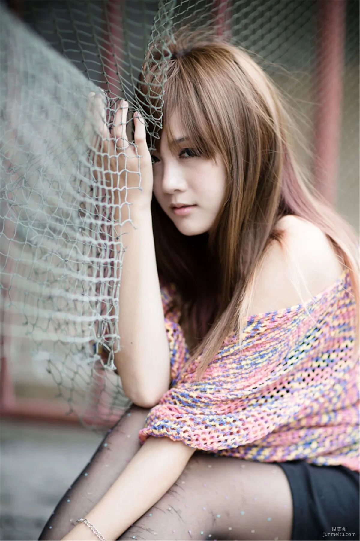 台灣美女模特熊維尼《南港廢墟外拍》寫真集 10
