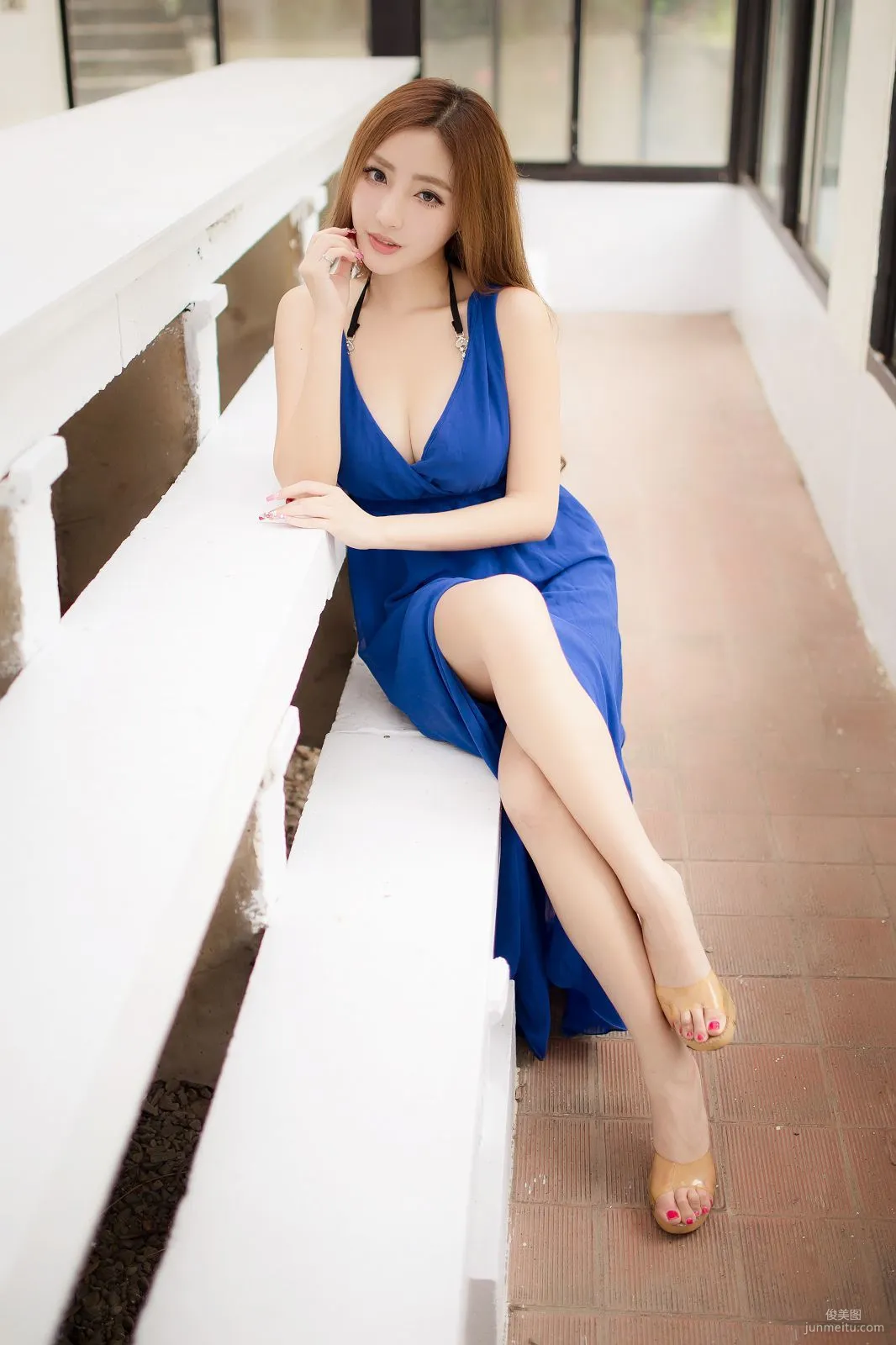 台灣趙芸Syuan《極品藍色長裙女神》寫真集 94