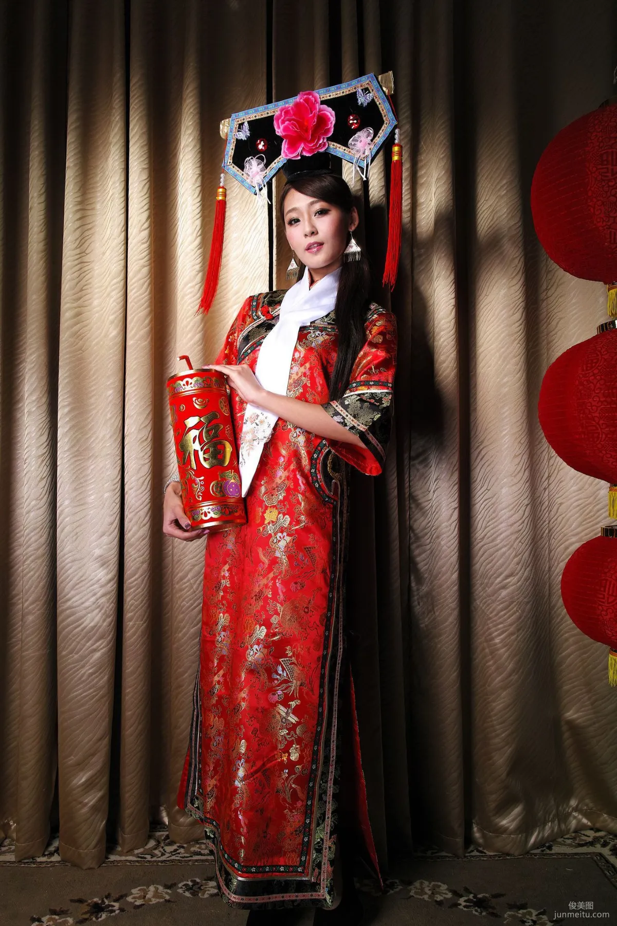 Winnie小雪、小羽《新春拜年 甄嬛格格》寫真集 28