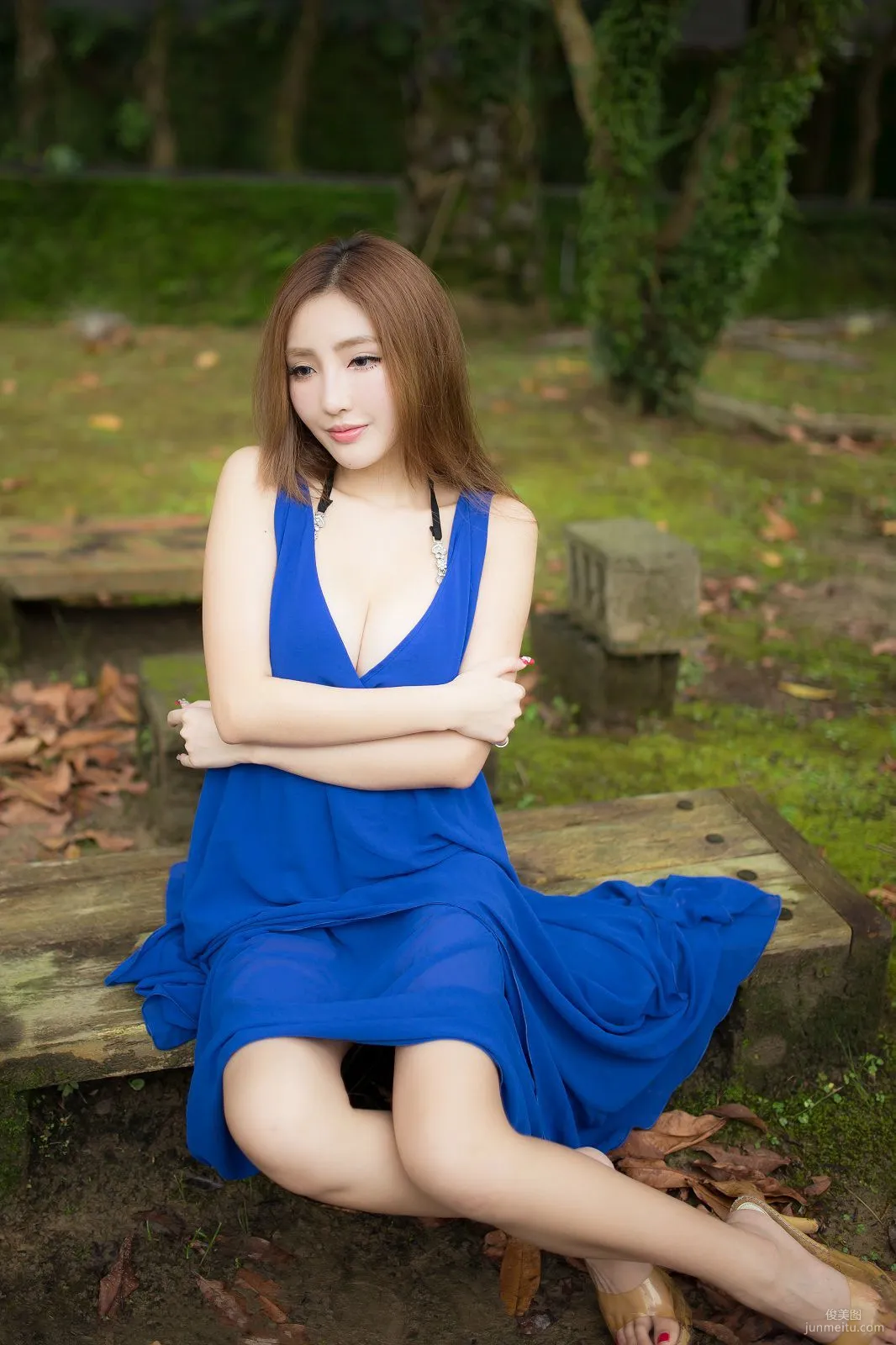 台灣趙芸Syuan《極品藍色長裙女神》寫真集 128