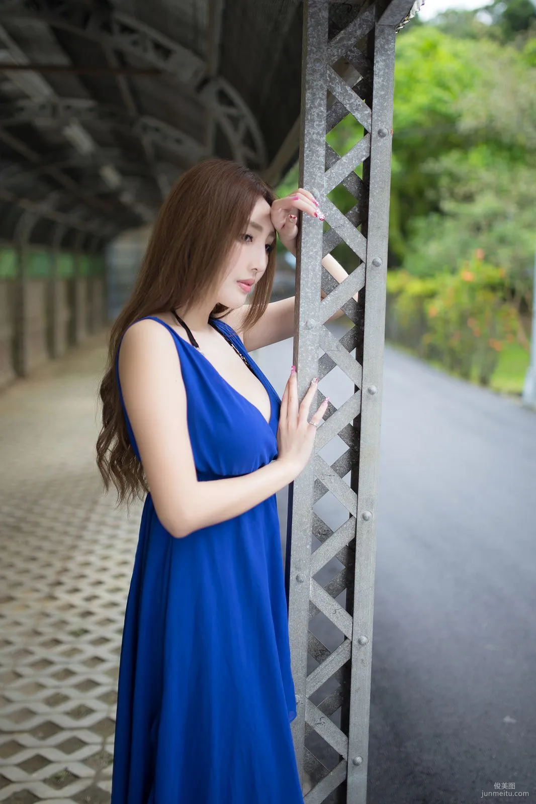 台灣趙芸Syuan《極品藍色長裙女神》寫真集 130