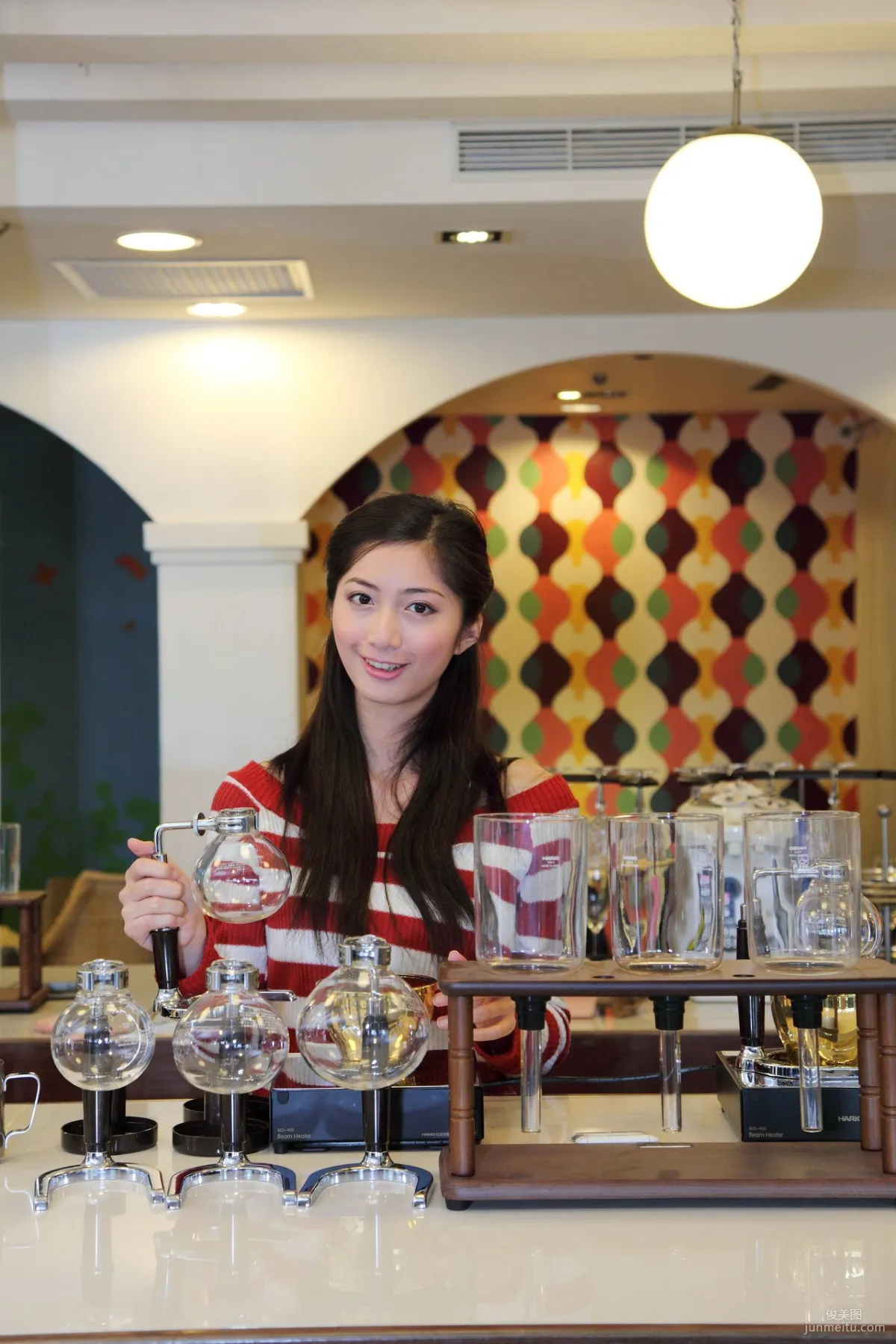 台灣模特Emily《酒店室拍》寫真集 12