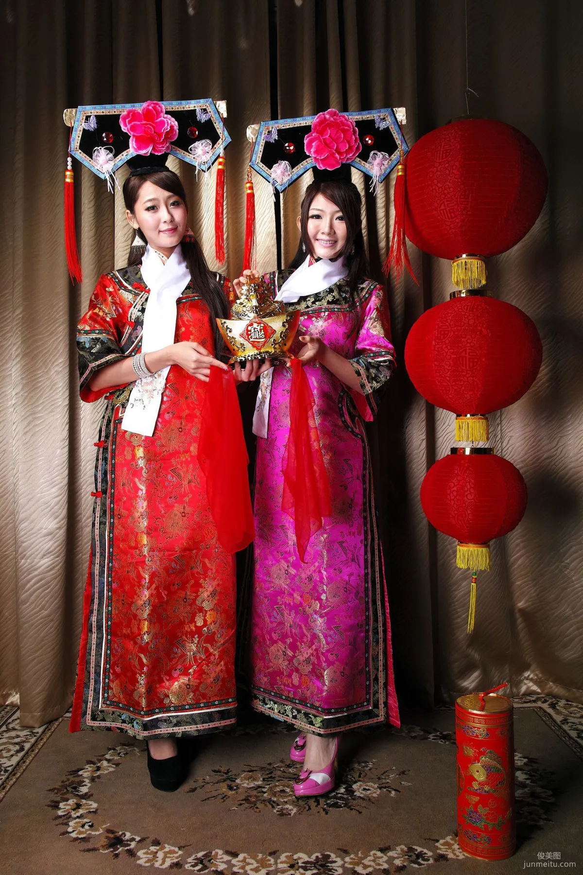 Winnie小雪、小羽《新春拜年 甄嬛格格》寫真集 14