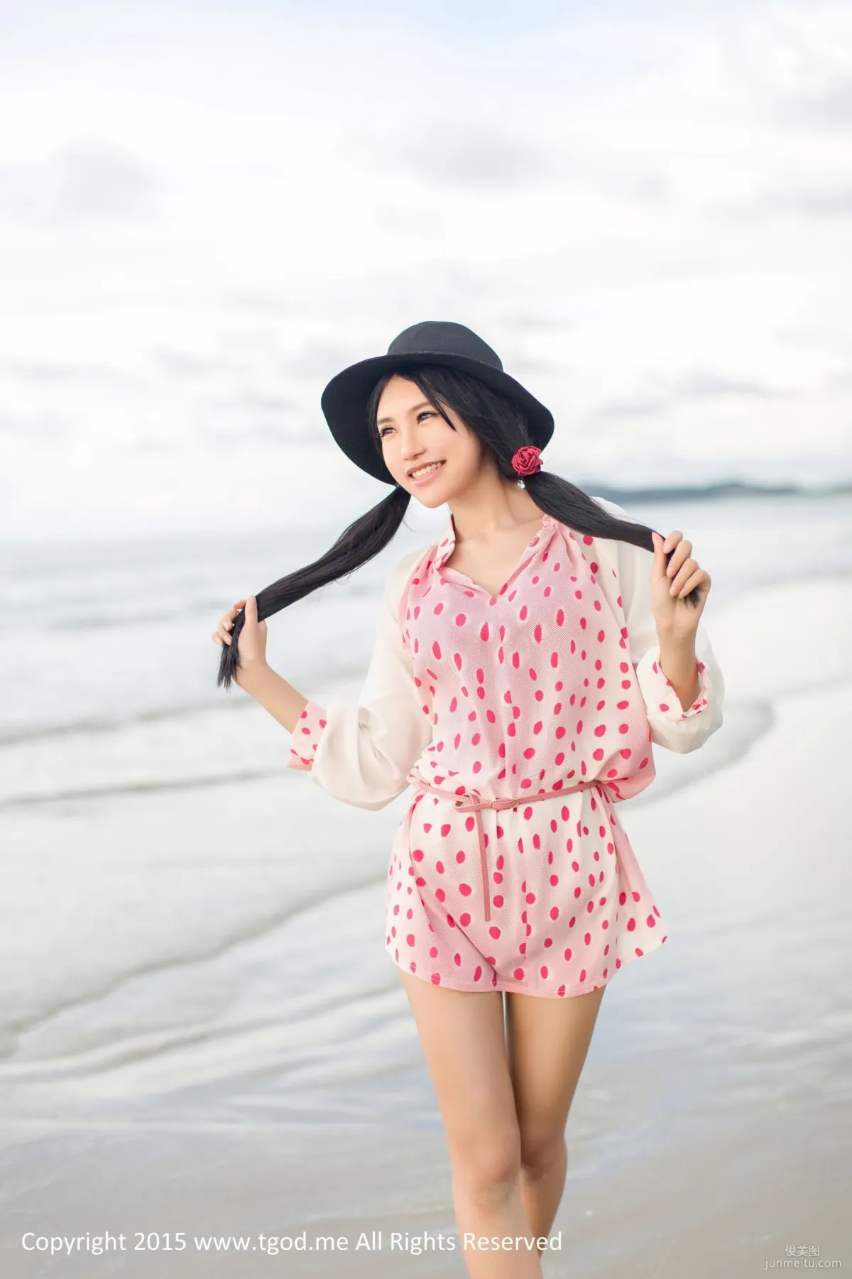 绮裡嘉ula《乖乖女仆俏佳人》 [TGOD推女神] 寫真集 2