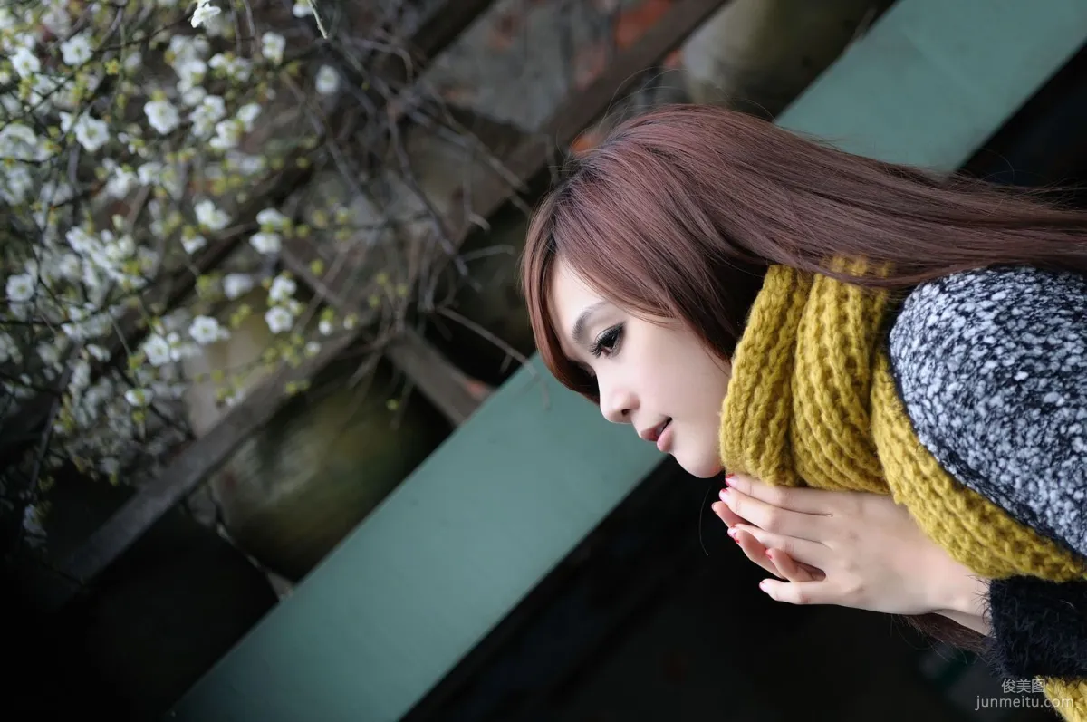 台灣美女模特熊維尼《南港廢墟外拍》寫真集 43