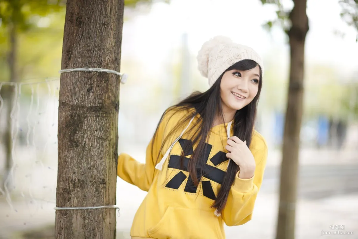 Tina李霜《黑絲街拍圖片》寫真合集 9