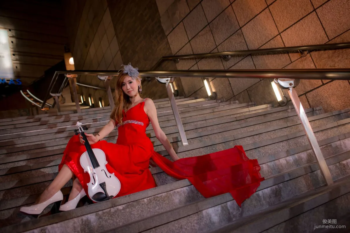 台灣女神金允喬/Kila晶晶《婚紗創作》寫真集 27