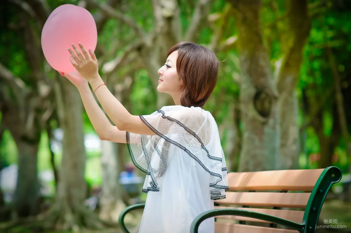 果子MM/張凱潔《大湖公園外拍》寫真集 23