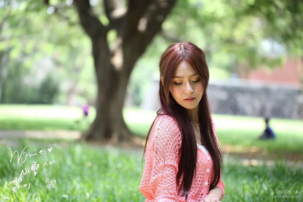 Winnie小雪/莊詠惠《校服短褲美拍》寫真集 27