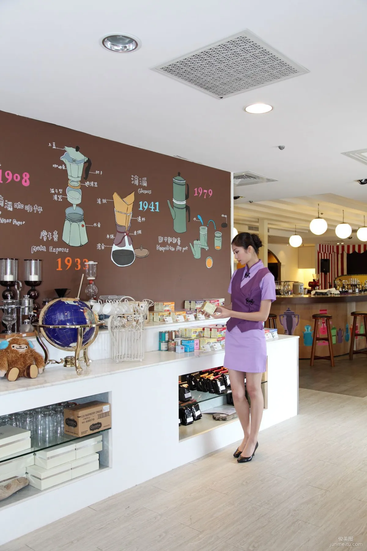 台灣模特Emily《酒店室拍》寫真集 34