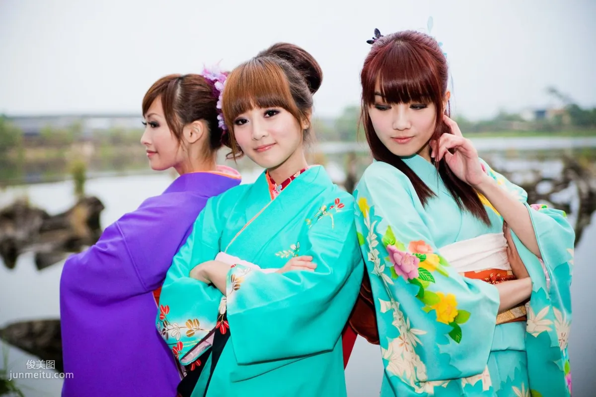 果子、小品、兔兔(品果兔)《宜蘭和服遊拍》寫真集 48