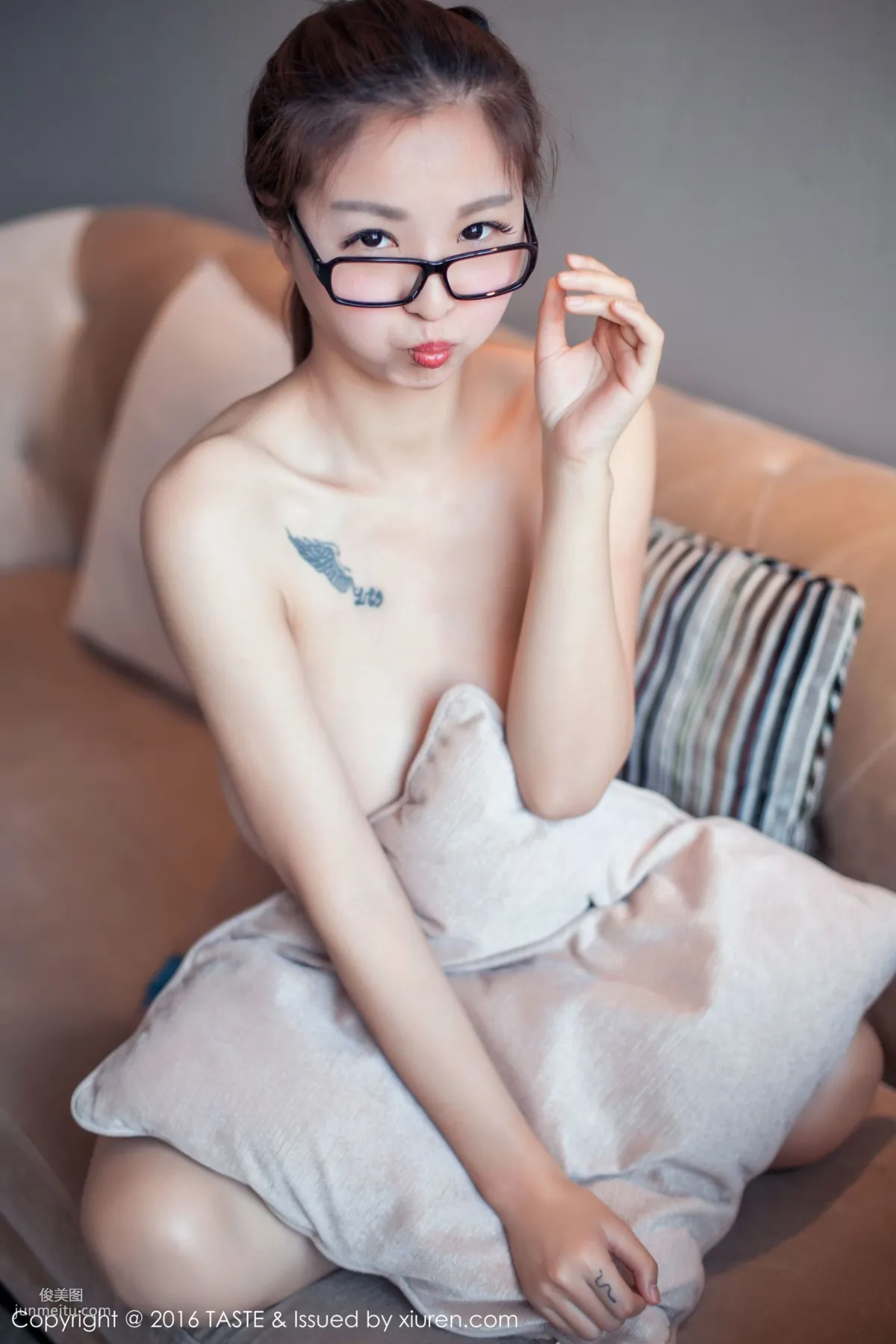 巨乳尤物Anglica [TASTE顽味生活] Vol.011 写真集17