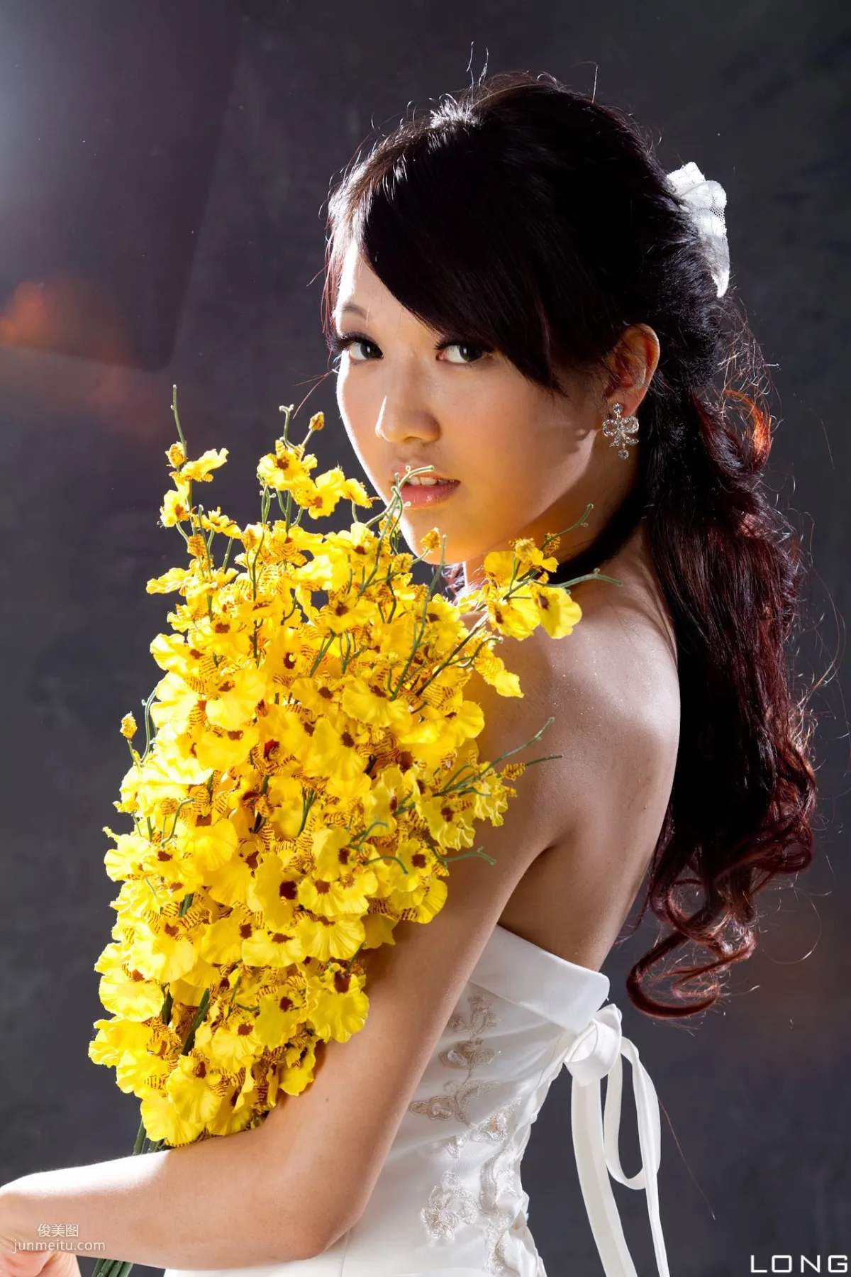 台灣美女模特陳玮廷Jill《婚紗之白》寫真集 11