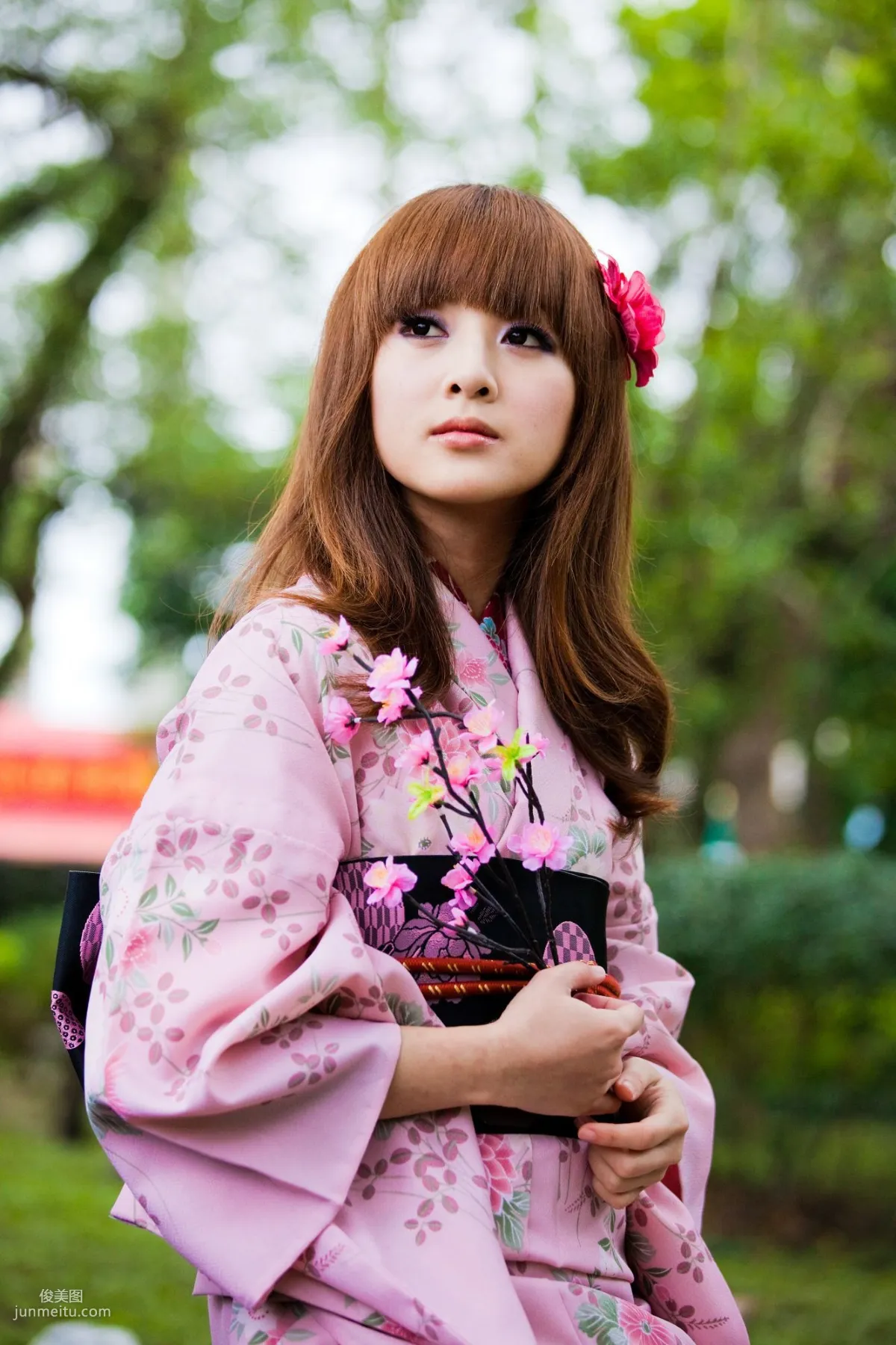 果子、小品、兔兔(品果兔)《宜蘭和服遊拍》寫真集 3