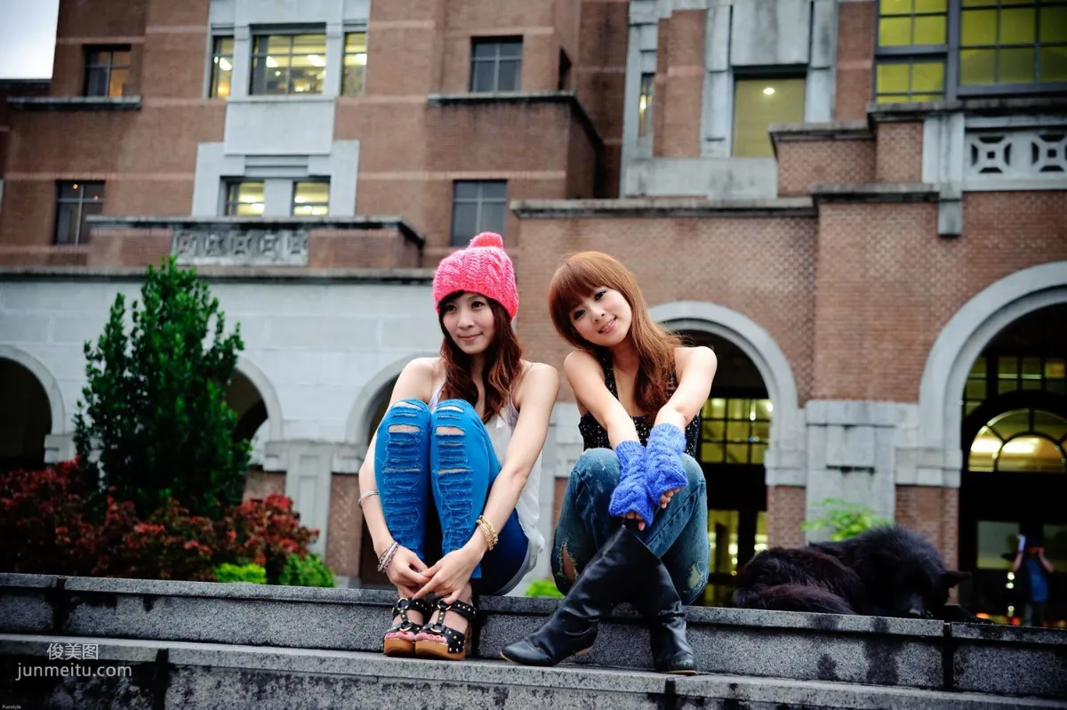 果子Mikako、Minako《台大外拍》第1部 寫真集 41