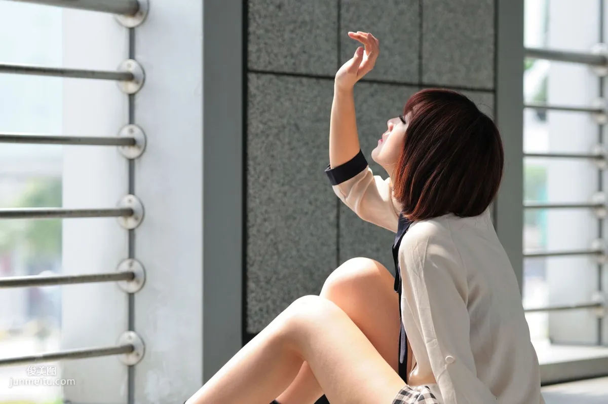 短發美女小豬patty《2組小清新街拍》寫真集 28