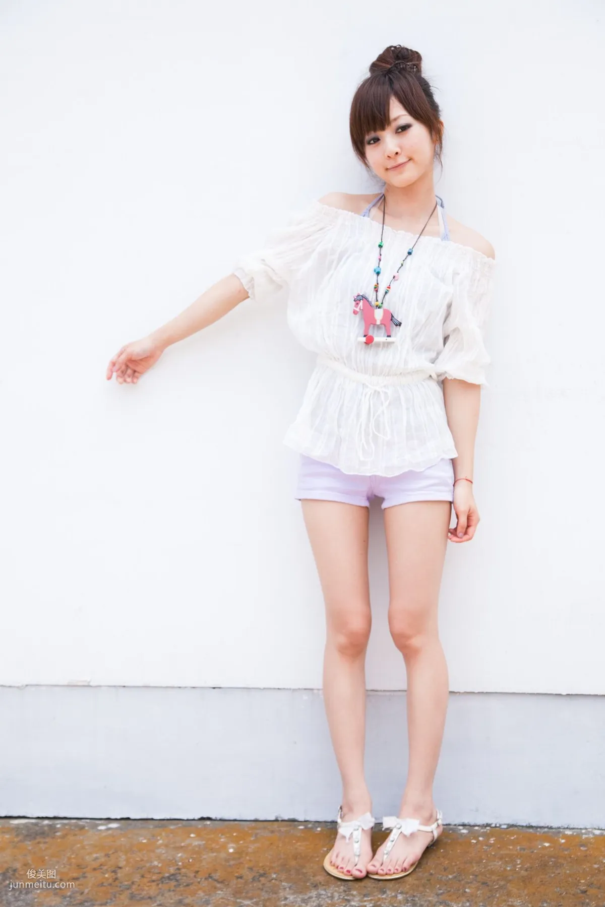 台灣美女果子MM《陽明山美軍宿舍外拍》第2部 寫真集 21
