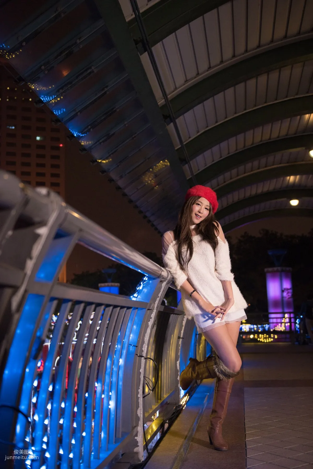 台湾美女夏晴MISO《圣诞外拍》写真集64