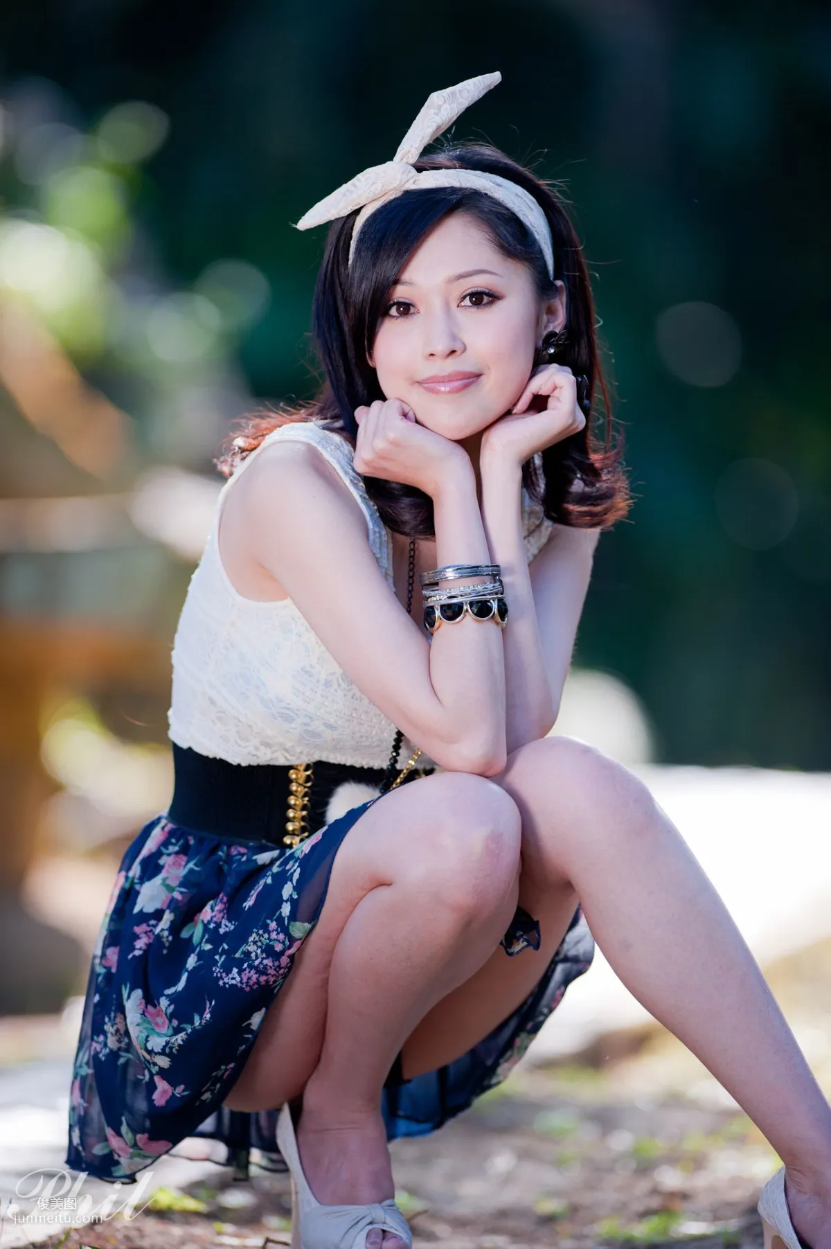 Beautyleg腿模Avy《連衣裙公園外拍》寫真集 40