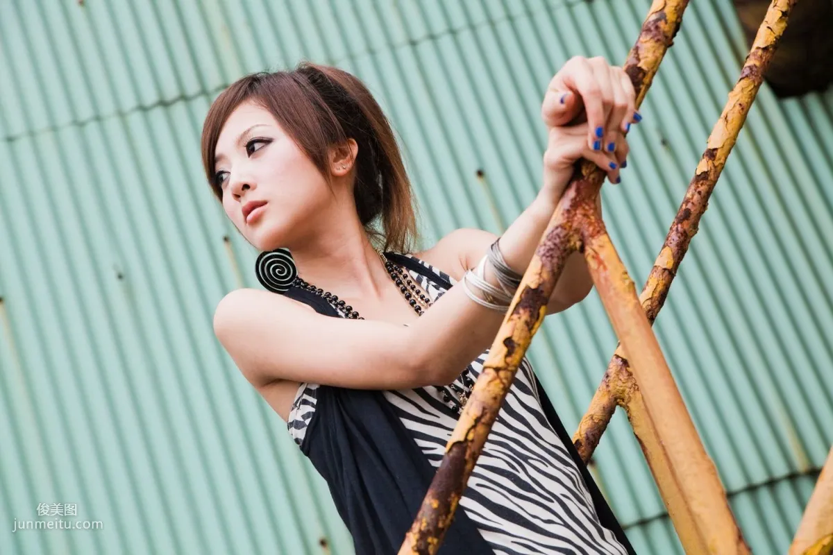 Mikako/張允霏《橋頭糖廠外拍》寫真集 40