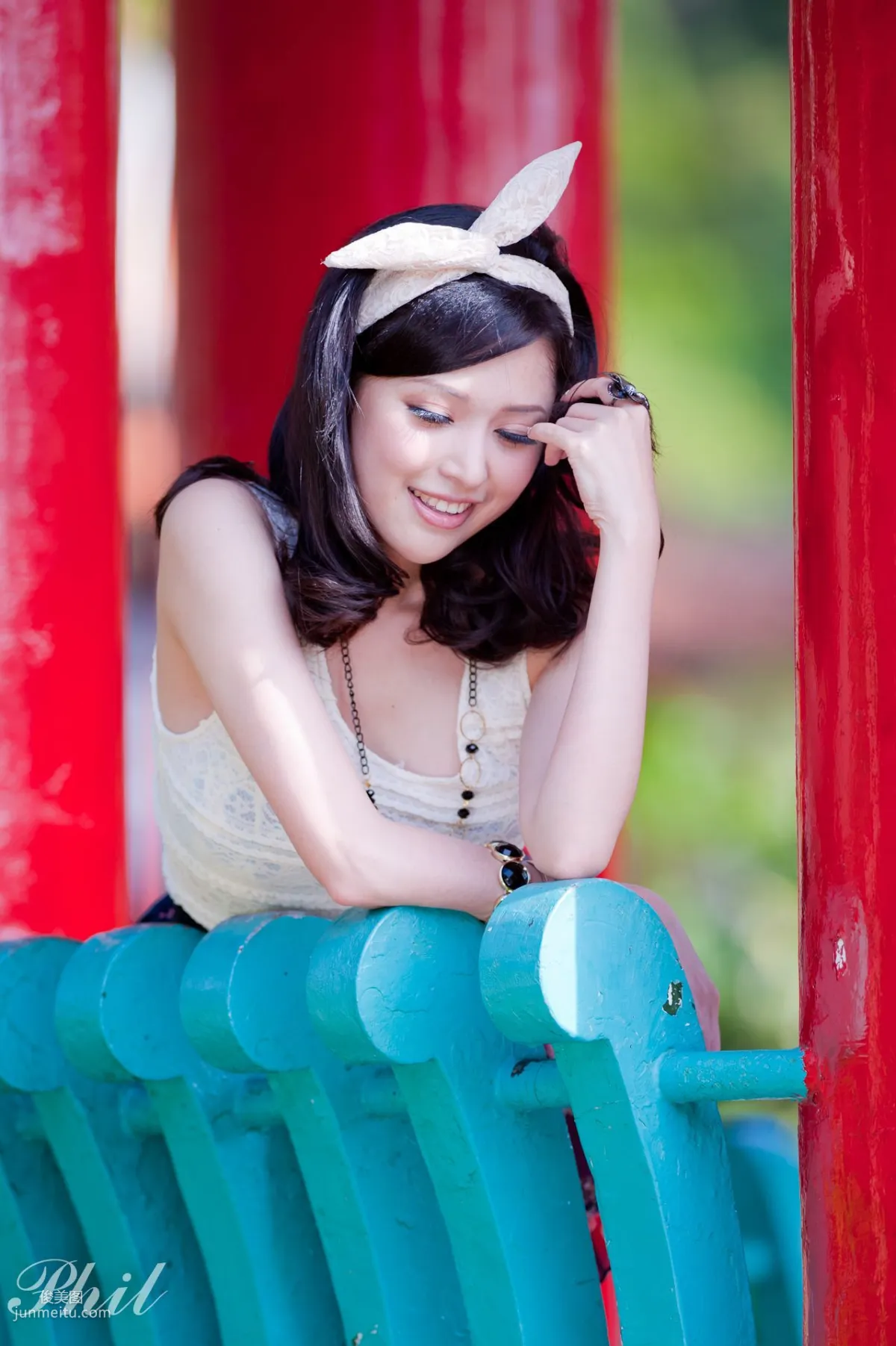Beautyleg腿模Avy《連衣裙公園外拍》寫真集 29